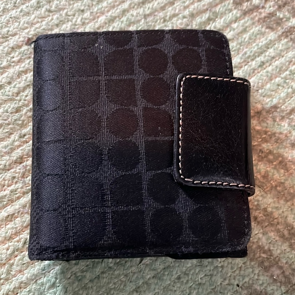 Kate spade black wallet